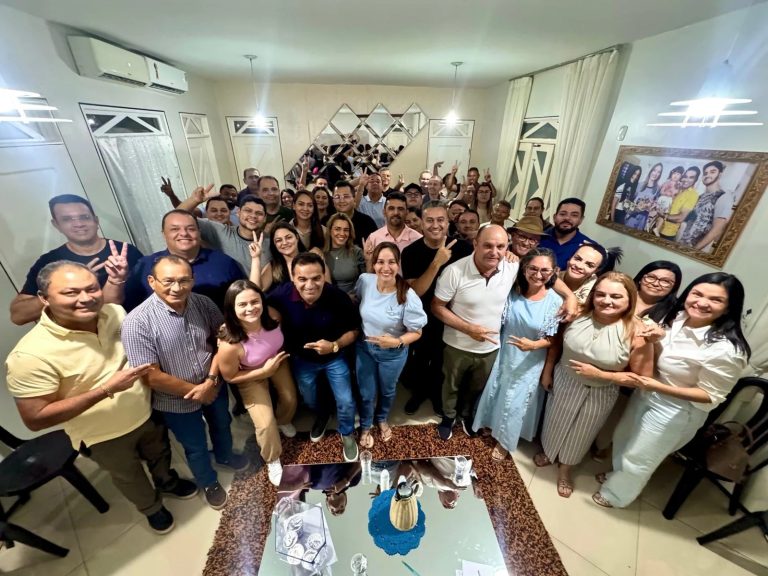 Grupo de Josimar de Maranhãozinho lança Fabiana Vilar à Câmara Federal e demonstra força política no interior do estado