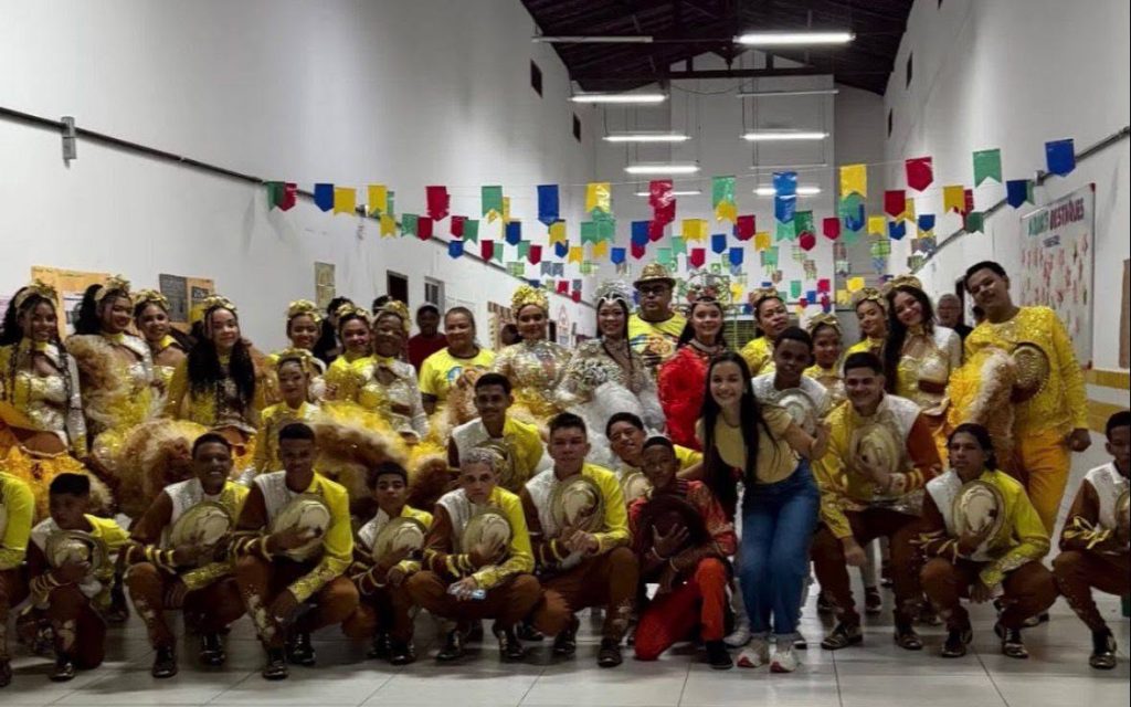Natália do Júnior Garimpeiro prestigia batizado da Quadrilha Rainha do Sertão e fortalece laços com a cultura popular maranhense